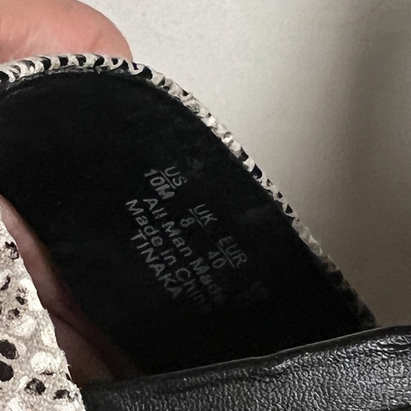 Franco Sarto Black Vegan Snake Print Adjustable Strap Platform Jute Sandal 10M - Picture 8 of 8